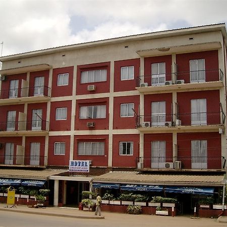 Relais Saint Jacques Hotel Yaoundé Екстериор снимка