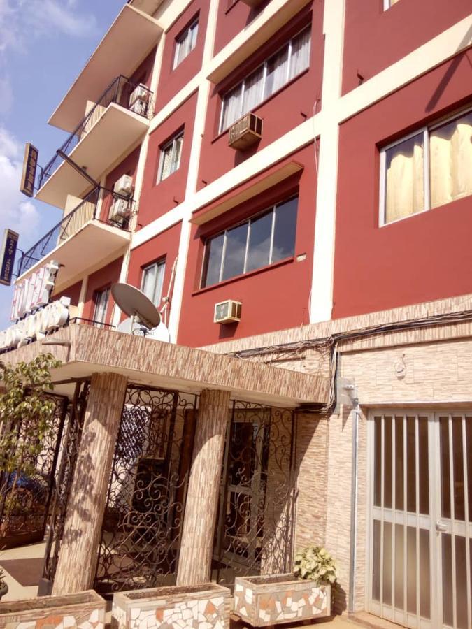 Relais Saint Jacques Hotel Yaoundé Екстериор снимка