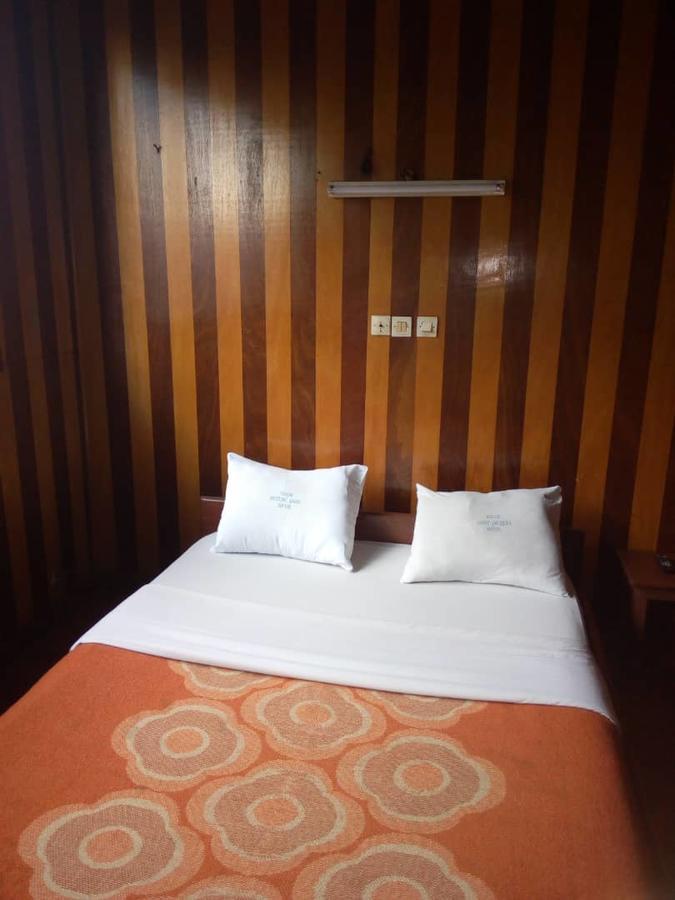 Relais Saint Jacques Hotel Yaoundé Екстериор снимка
